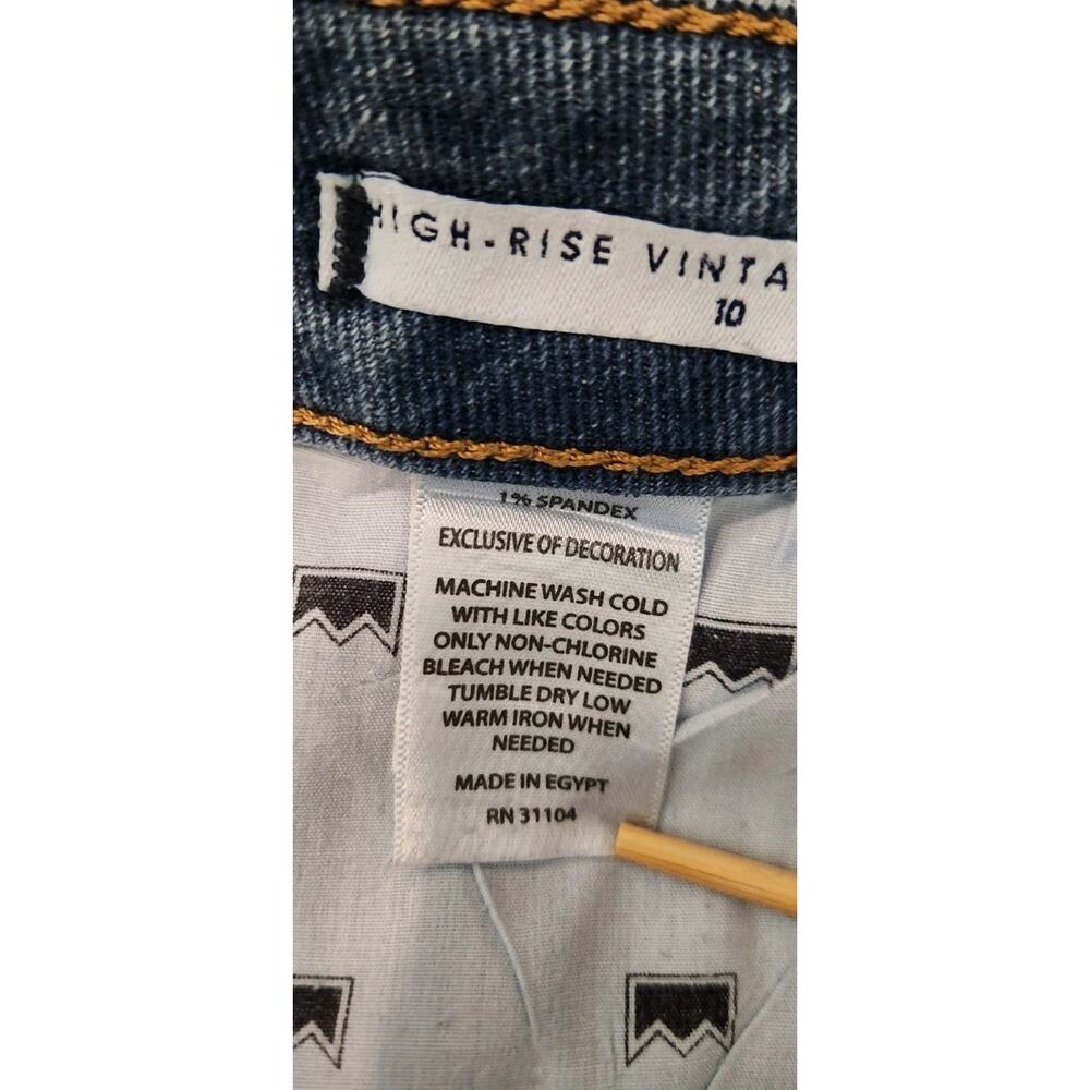 Crown & Ivy Jeans Sz 10 Frayed Cut Off Edge Crop High Rise - Picture 7 of 12